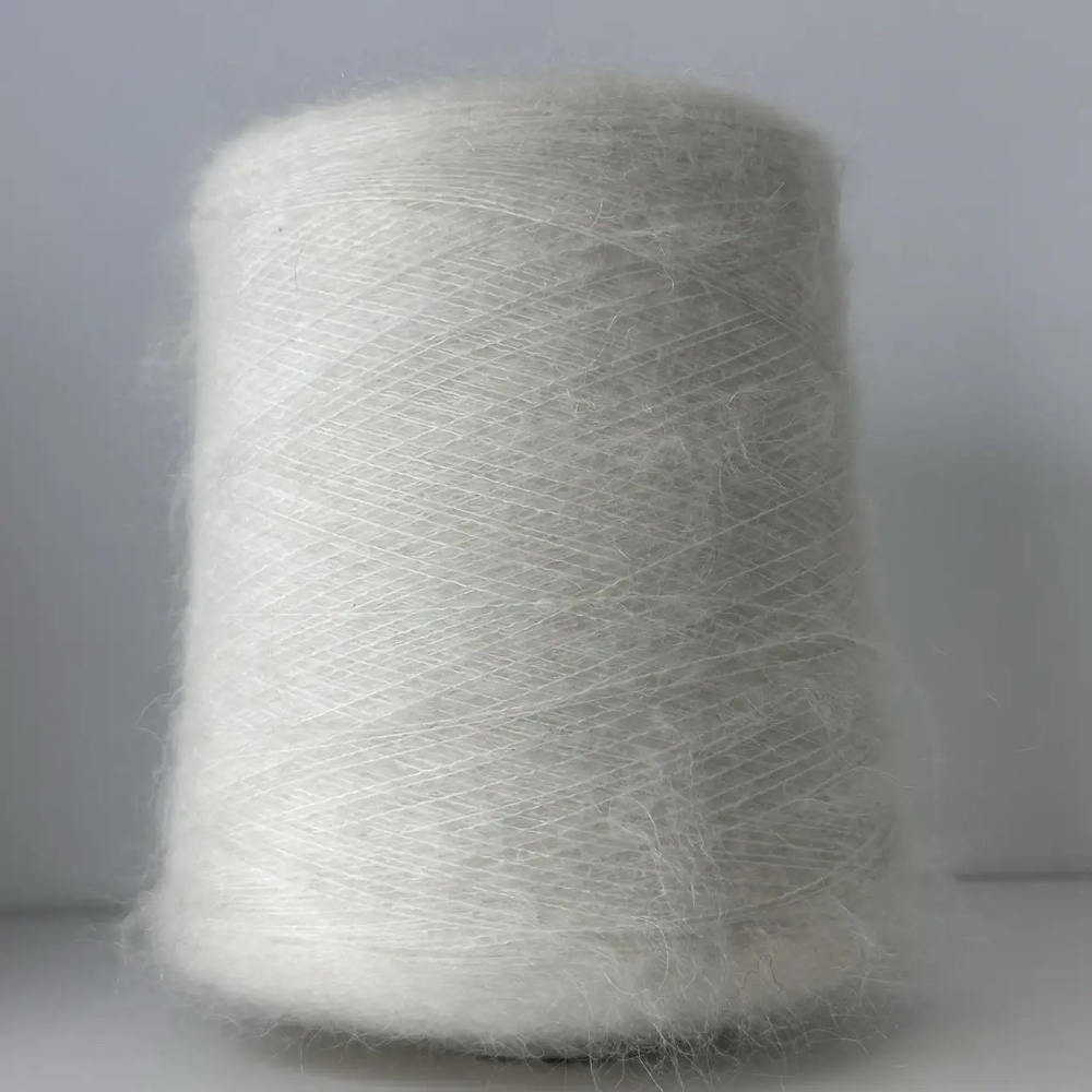 ASTRO 50 - Igea; 50% суперкидмохер, 18% меринос, 32% п/а; 1000м/100гр; col.9002, цвет: белый камень