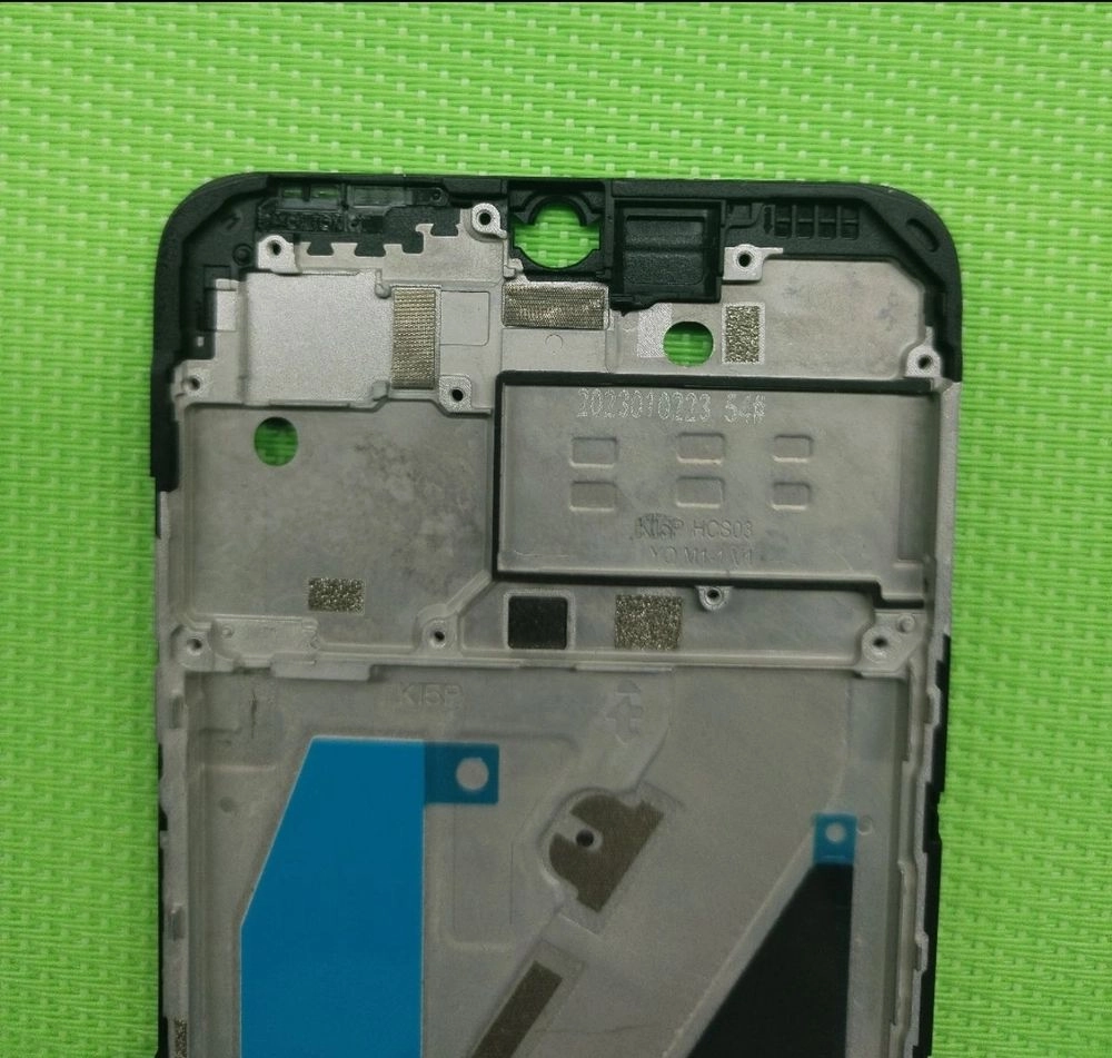 Tecno Spark 10 (KI5P) - рамка дисплея (корпус)