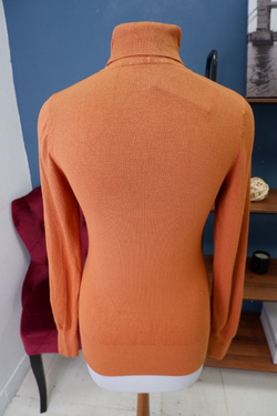 Джемпер базовый 42 размер