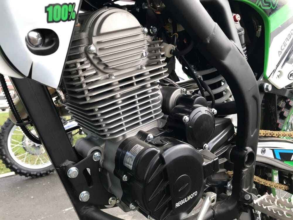 Мотоцикл кроссовый эндуро REGULMOTO ZR 250