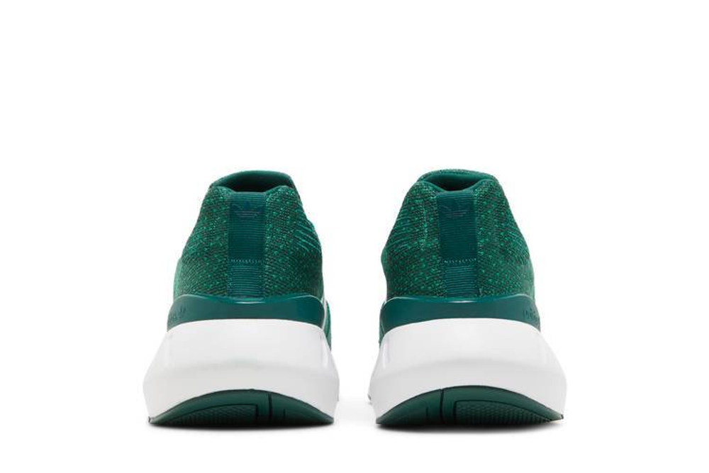 Adidas green swift run top