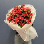 Букет из кустовых пёстрых роз #38