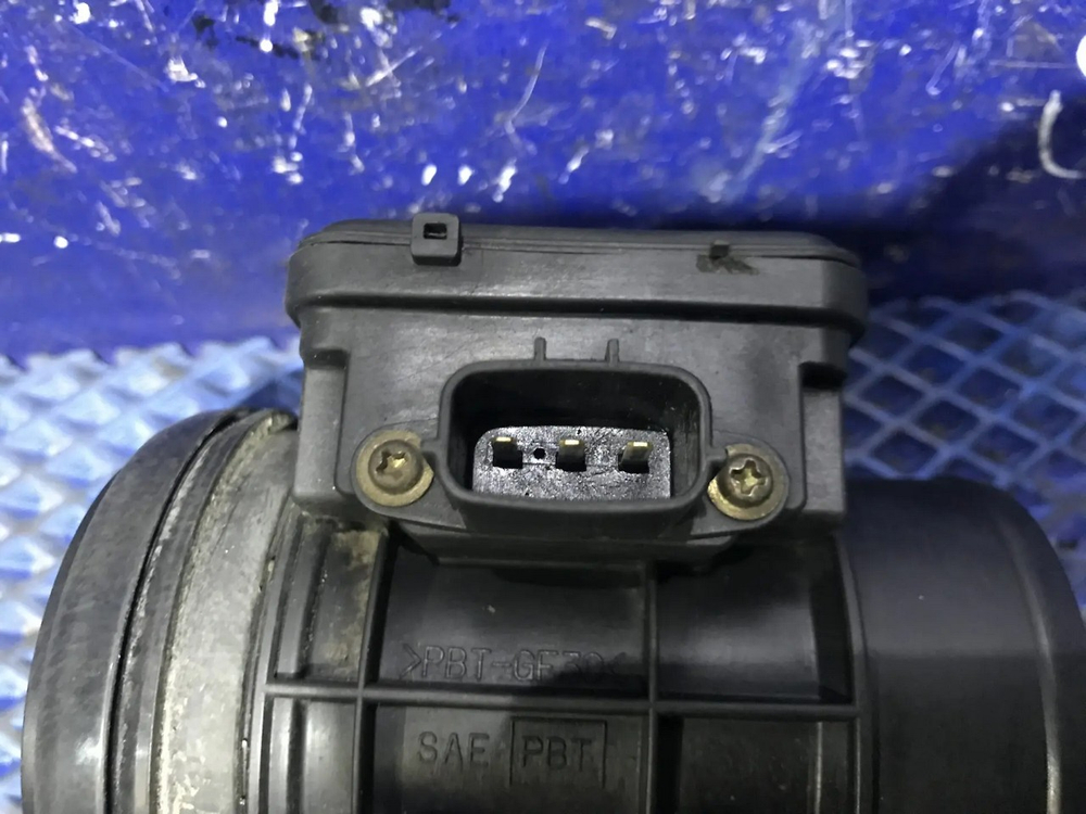 Расходомер MAZDA DEMIO 2000