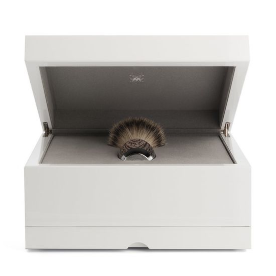 Бритвенный набор MUEHLE EDITION 3, барсучий ворс высшей категории Silvertip, бритва Fusion, мореный дуб, стерлинговое серебро