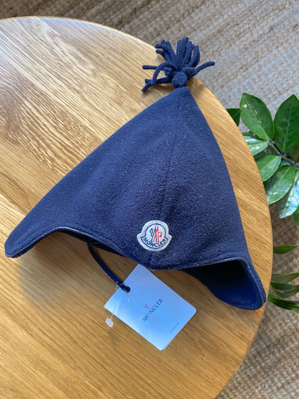 Новая шапка Moncler, 80