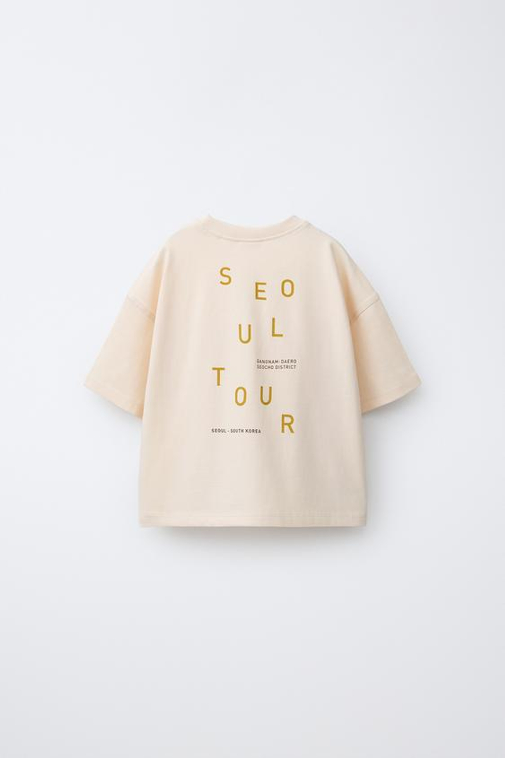 ZARA ФУТБОЛКА С НАШИВКОЙ И КАРМАНОМ, БЕЖЕВЫЙ