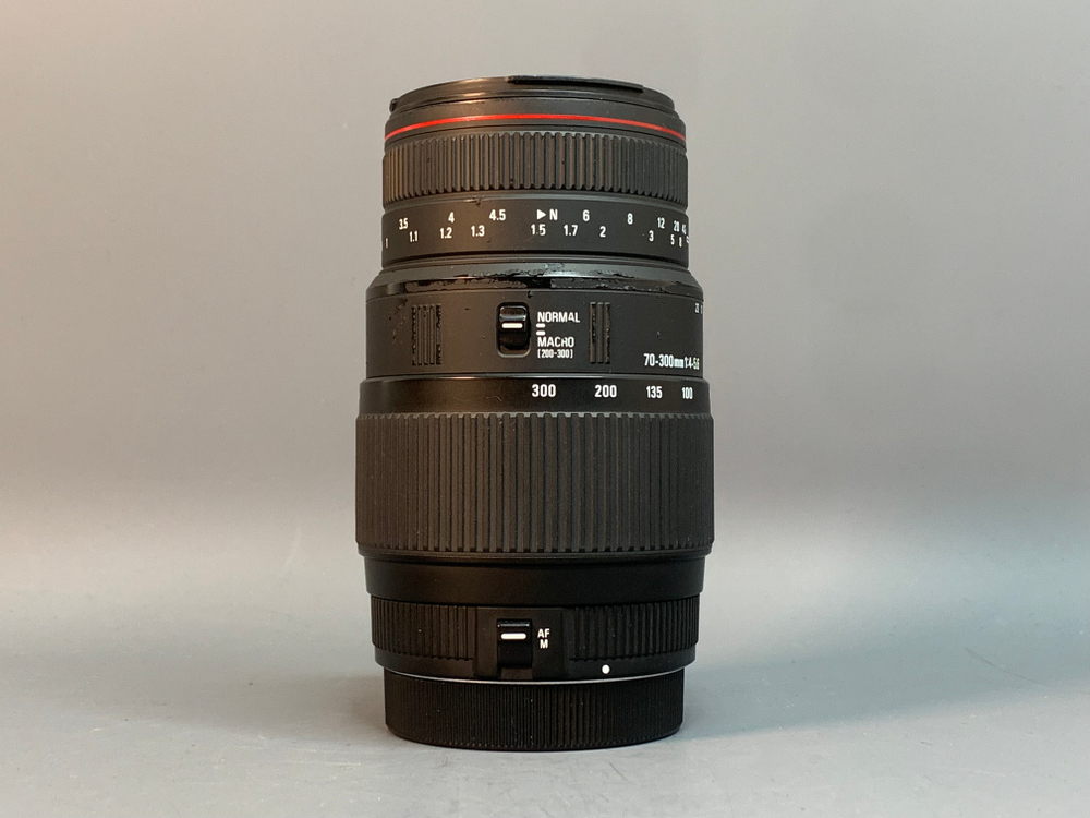 Sigma AF 70-300mm 4-5.6 APO Macro DG Canon EF c дефектом