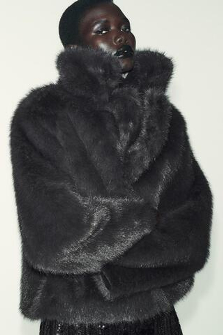 ZARA ДВУСТОРОННЯЯ КОРОТКАЯ ШУБА ИЗ ИСКУССТВЕННОГО МЕХА,ЧЕРНЫЙ