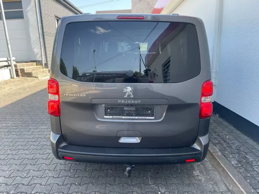 Peugeot Traveller Business L3