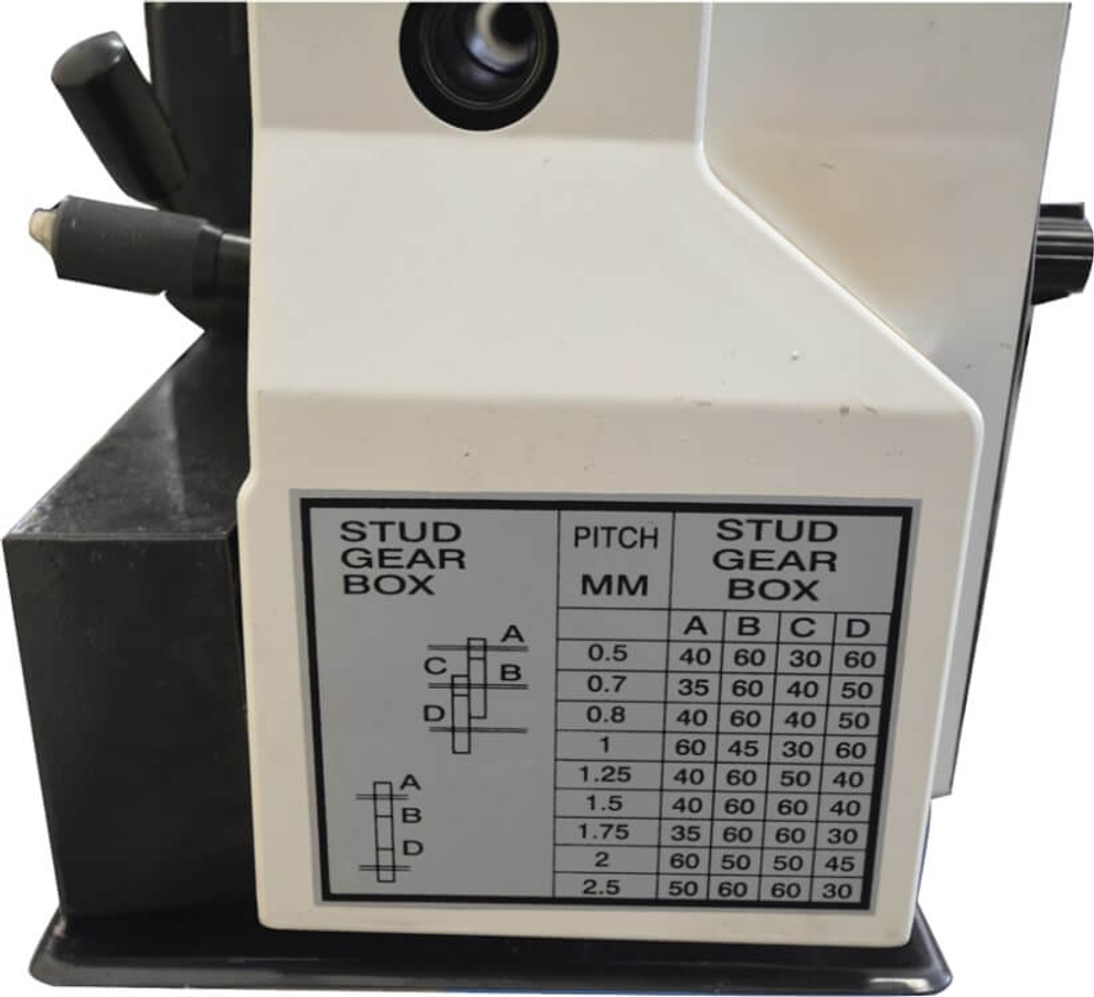 Токарный станок по металлу MetalMaster RED S712