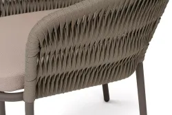 "Бордо" стул плетеный из роупа (колос), каркас алюминий бежево-серый (RAL7006) муар, роуп серо-коричневый 23мм, ткань Mossle бежевая