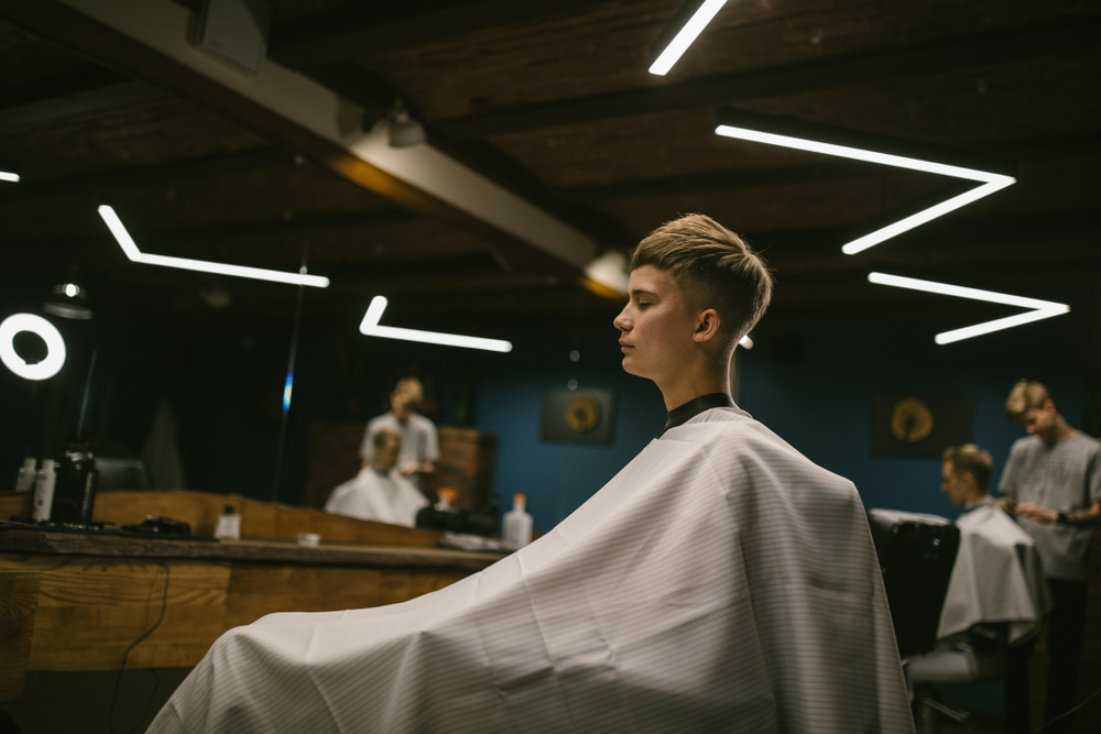Пеньюар с неопреновым воротником REBEL BARBER Vintage Classics