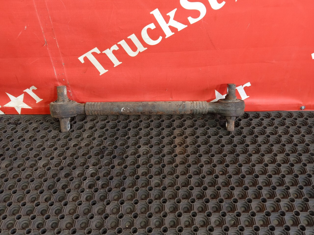 Тяга реактивная продольная