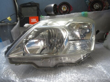 фара левая Toyota Premio NZT260 ZRT260 20-444