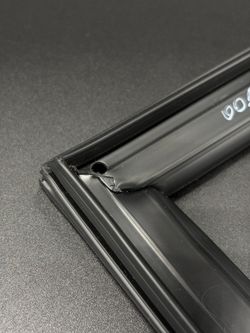 Уплотнитель для торгового холодильного шкафа Frigoglass PLUS-500 размер 1758*640 мм по пазу (005)