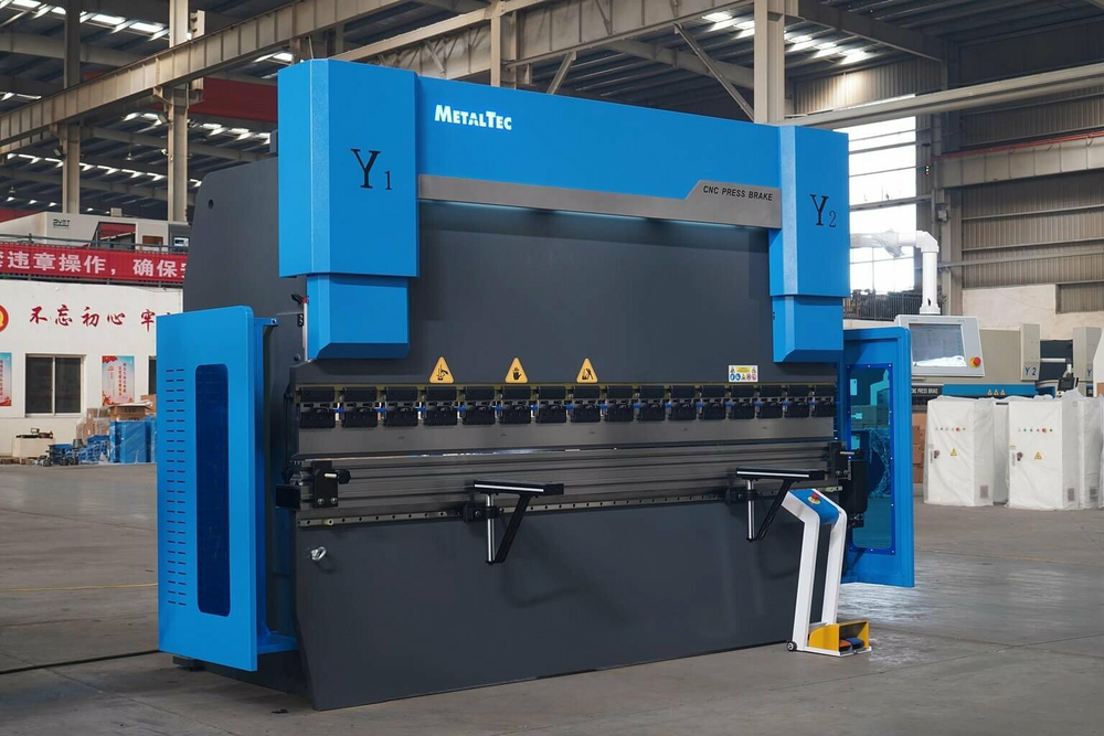 Листогибочный пресс с ЧПУ MetalTec 4+1 ЧПУ МТ-15