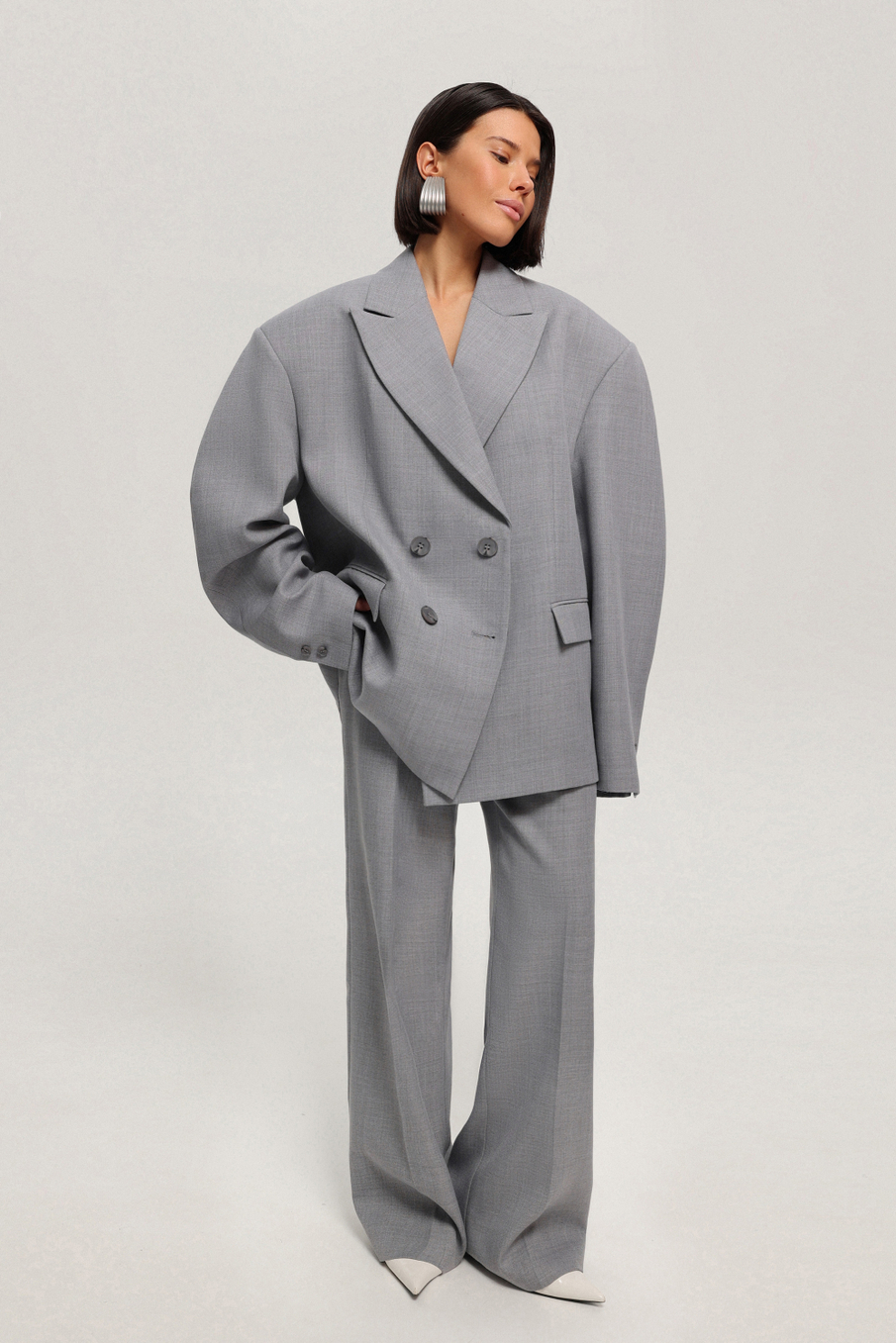 Жакет с защипами на спине