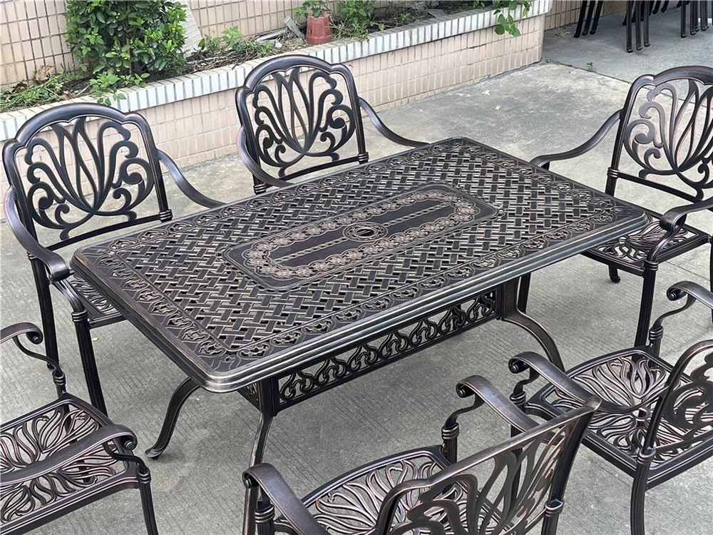 Обеденная группа Teide из литого алюминия с жаровней, античная бронза