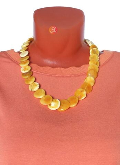 Стильные бусы змейка из крупного пейзажного янтаря (7124)