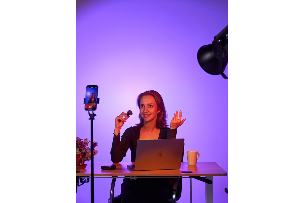 Осветитель светодиодный Raylab RL-300PRO RGB