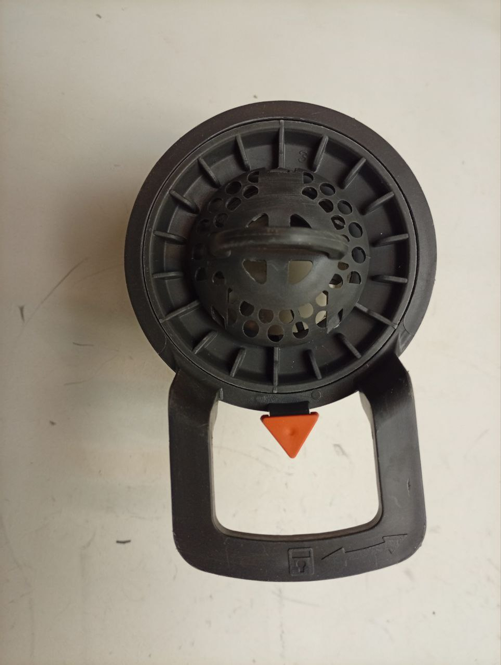 ESL98330 ктп2 Сливной фильтр для посудомоечных машин Electrolux, Zanussi, AEG 8075472012 б/у