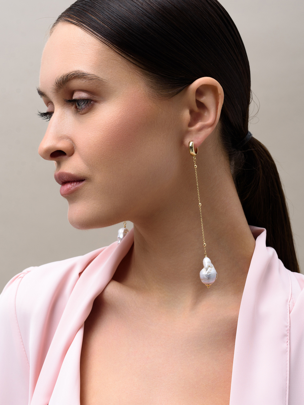 Серьги "Big pearl flower" Gold