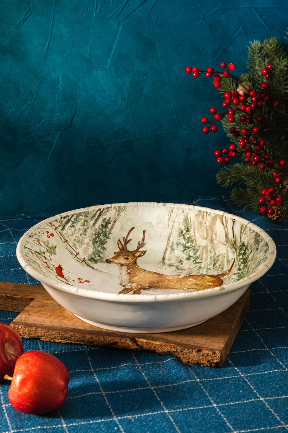 Блюдо глубокое 33см Certified International Corp Зимняя прогулка Олененок