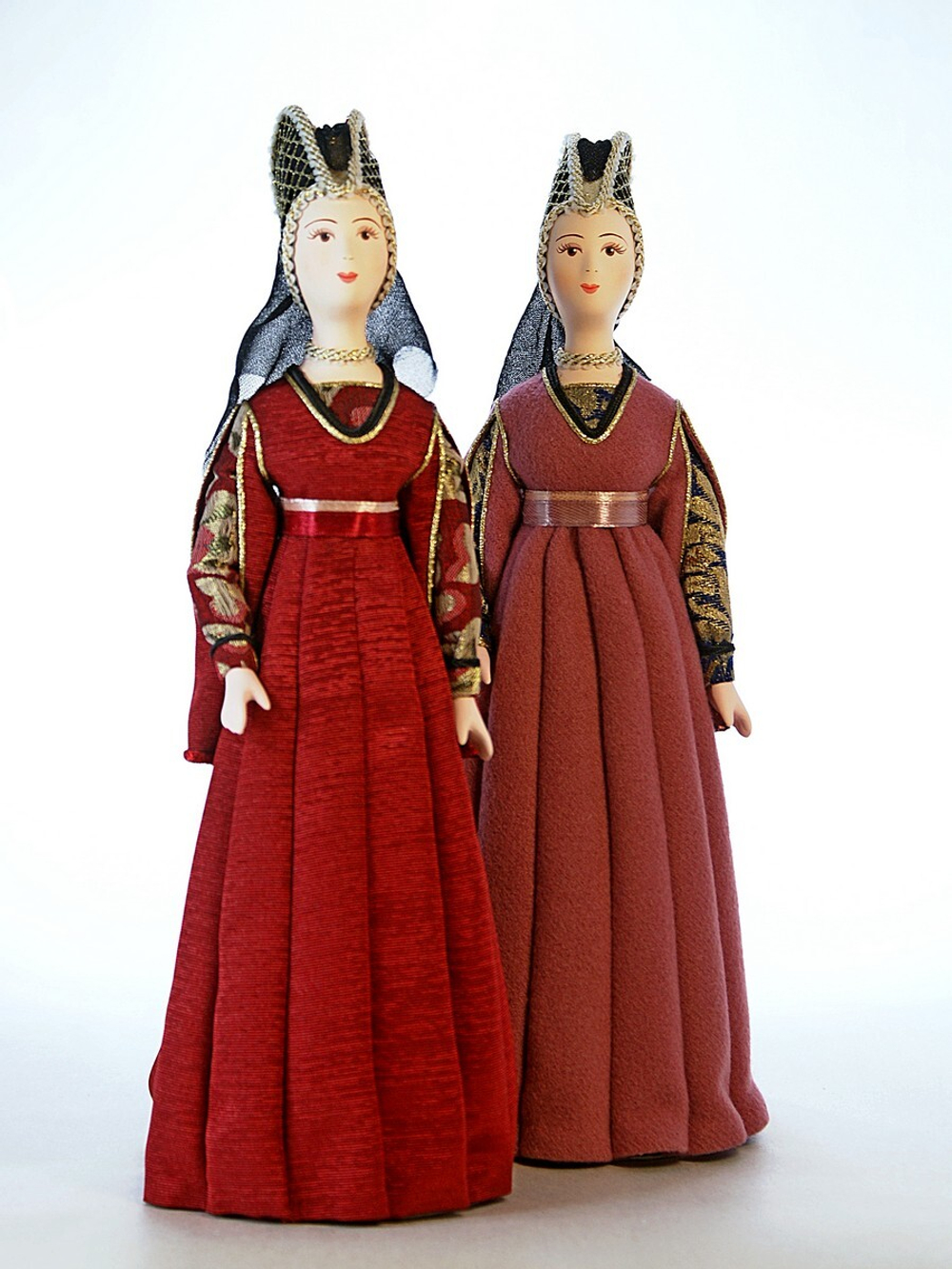 Кукла коллекционная в праздничном костюме Флоренция