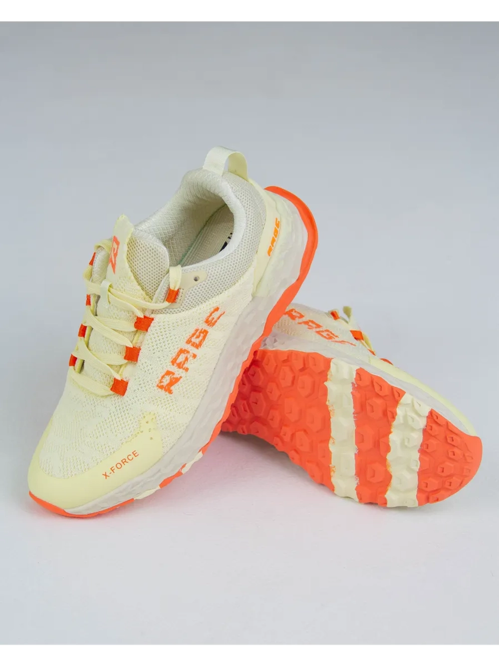 Кроссовки для бега с подошвой EVA