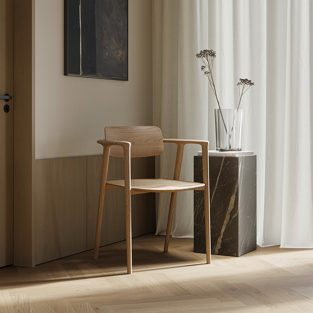 ТУРИН Стул из массива дуба