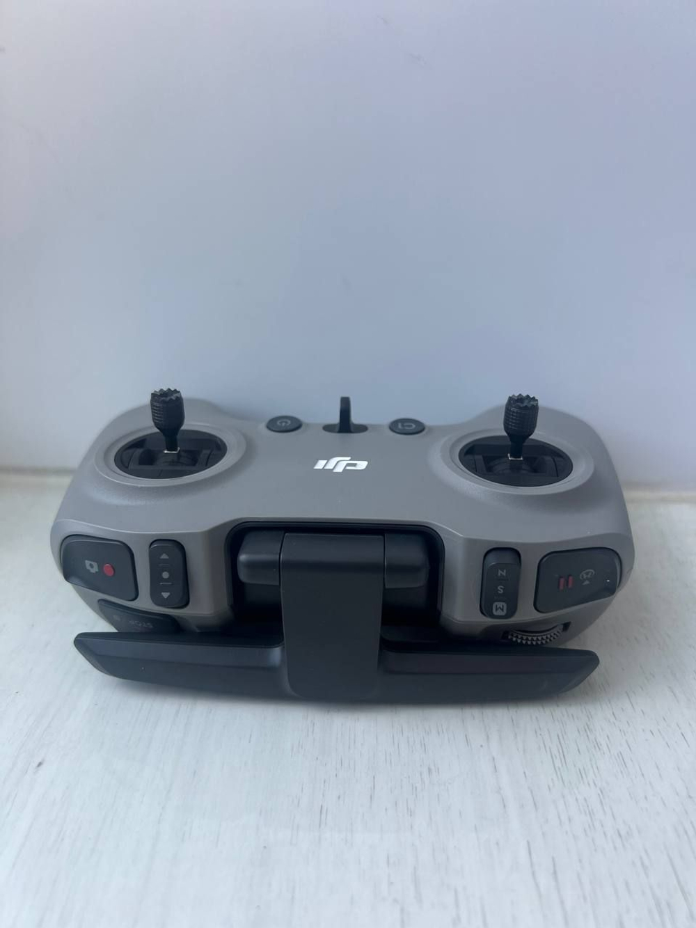 DJI FPV Remote Controller 2 б/у без оригинальной упаковки