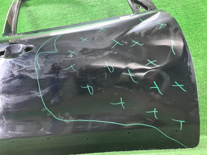 Дверь передняя правая Toyota Land Cruiser 200 (2015-2021)