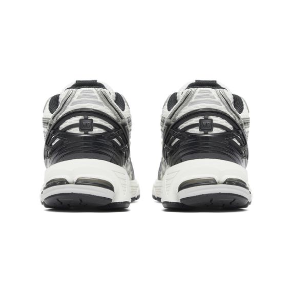 New Balance NB 1906R Беговые кроссовки Низкие Серебристо-черные Унисекс
