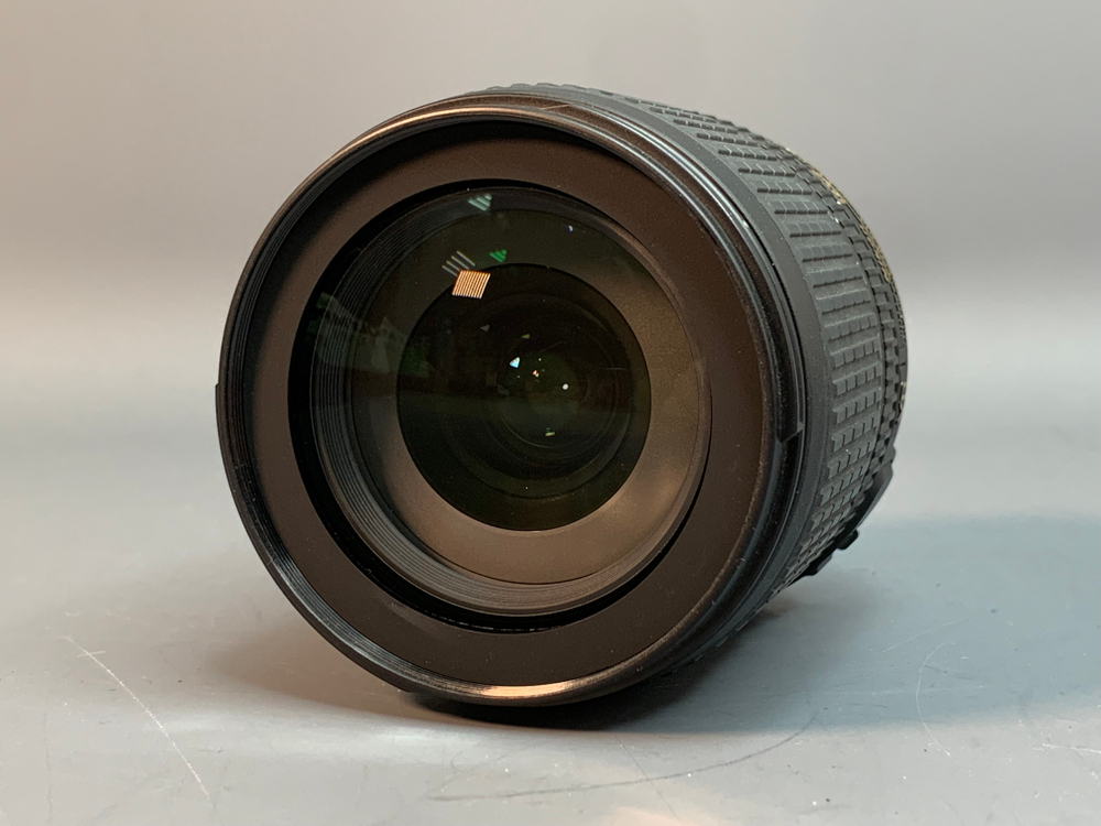 Nikon 18-105mm 3.5-5.6G AF-S ED DX VR Nikkor