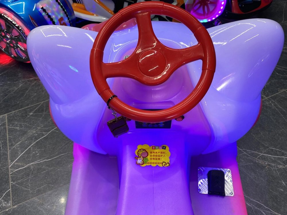 Прокатный аттракцион «Китти» Электромобиль