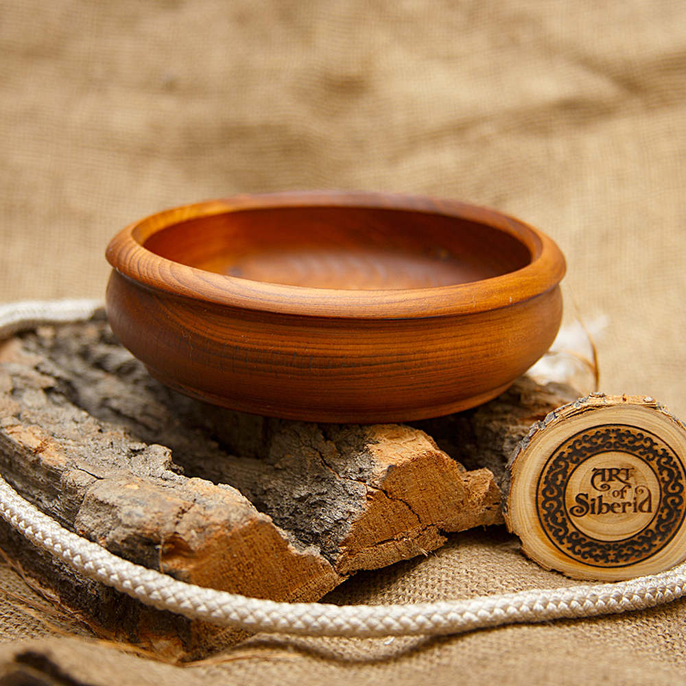 Деревянная чаша Art of Siberia из древесины сибирского кедра 14.5 см. T71