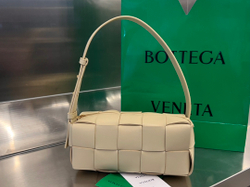 Bottega Veneta Small Brick Cassette 23 cm