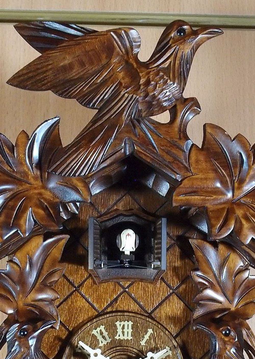 Часы настенные с кукушкой Trenkle 364 Q Германия