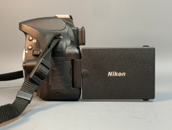 Nikon D5200 kit 18-55mm 3.960 кадров