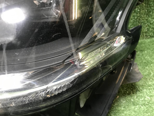 Битая Фара левая Lexus LX 3 15-23 LED Black Vision