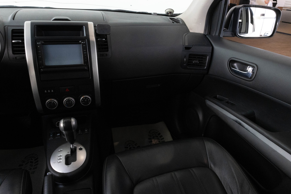 Nissan X-Trail, 2011 год