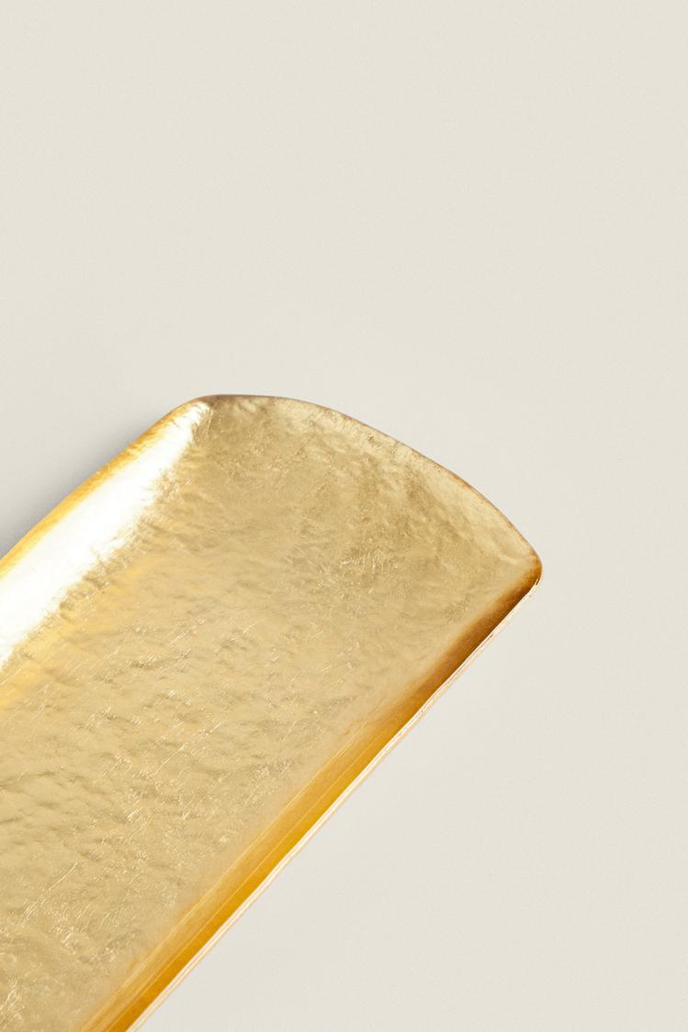 ZARA HOME ПРЯМОУГОЛЬНОЕ СЕРВИРОВОЧНОЕ БЛЮДО ИЗ ЗОЛОТОГО СТЕКЛА, ЗОЛОТОЙ