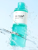 Medicube Очищающий тонер с 4% азелаиновой кислоты Azelaic Acid Niacinamide Clear Toner 250 мл