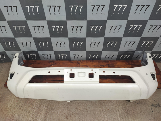 Бампер передний Toyota LC 300 бу Оригинал 5211960Q00