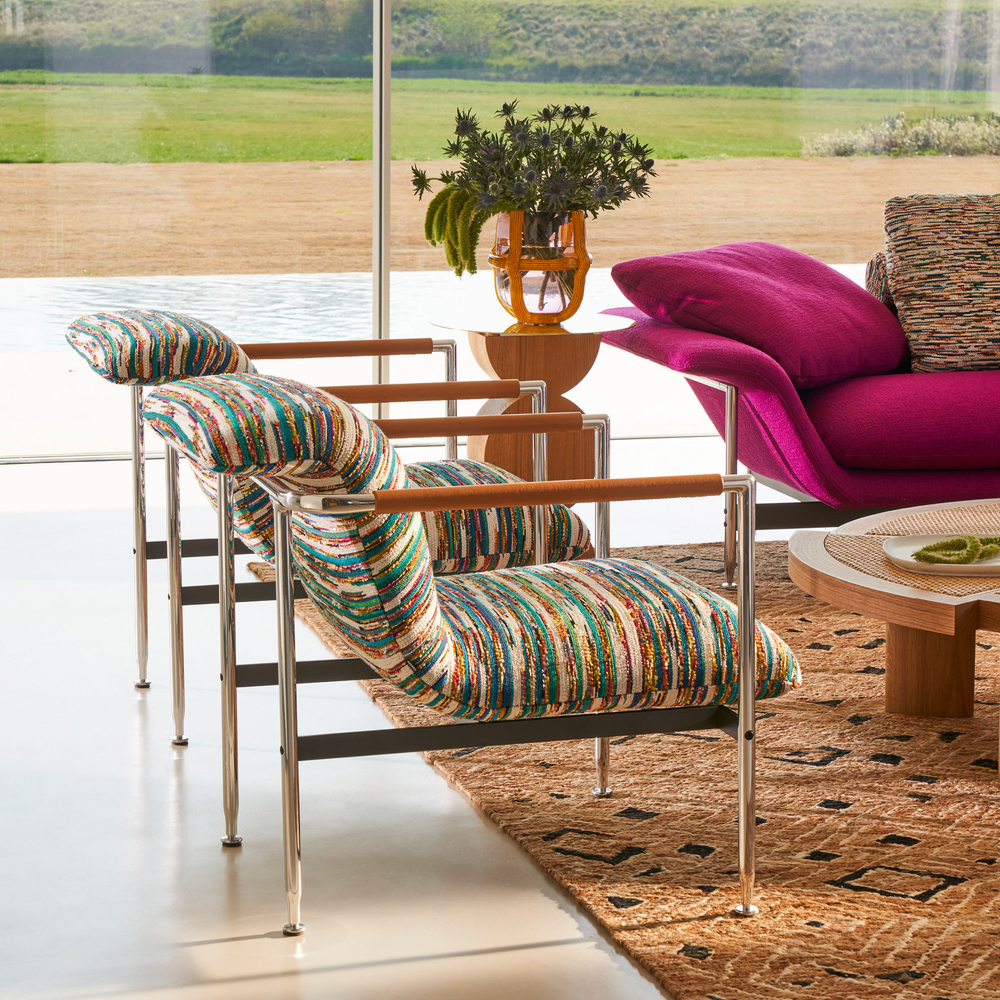 Кресло Cassina ESOSOFT ARMCHAIR