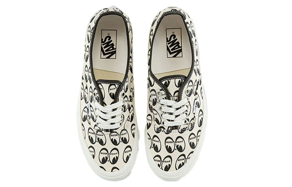 Vans Style 44 Mooneyes