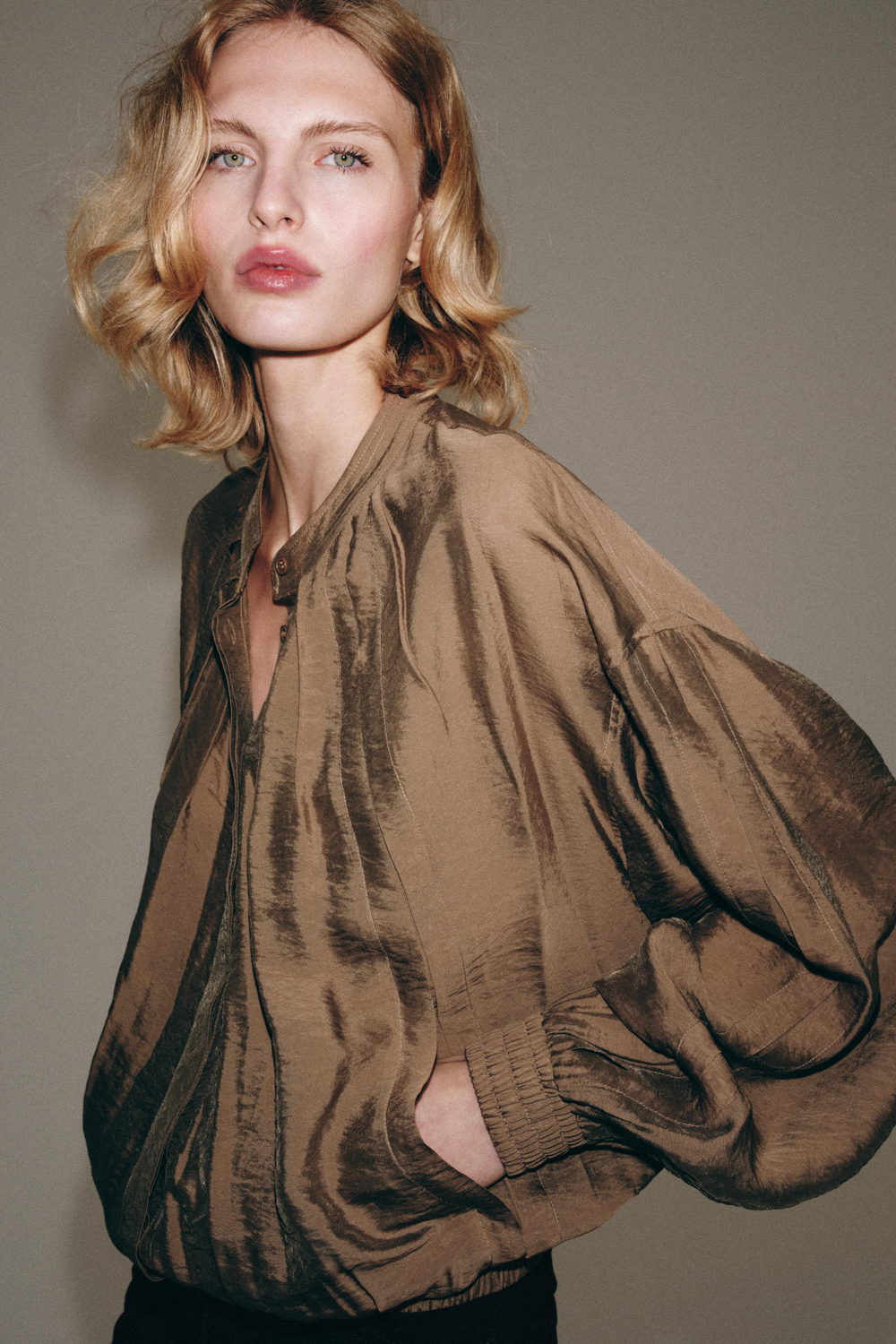 ZARA СТРУЯЩАЯСЯ РУБАШКА ZW COLLECTION, ТЕРРАКОТОВЫЙ