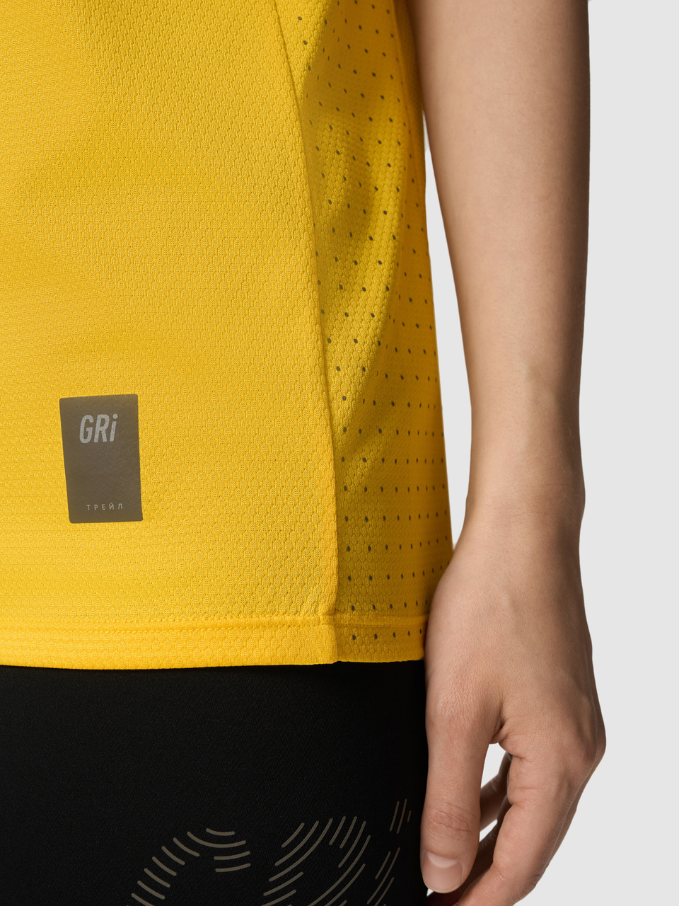 Футболка женская Трейл 3.0 жёлтая