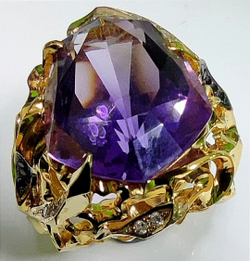 Кольцо Эстерелла золото 750, аметист