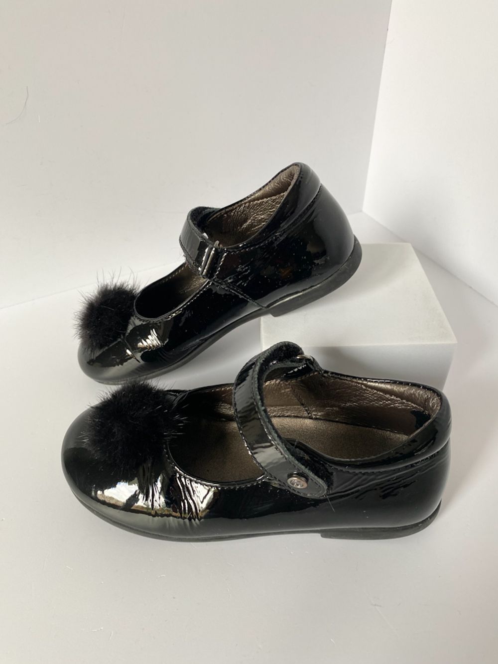 Лаковые туфли Futurino, 25,5